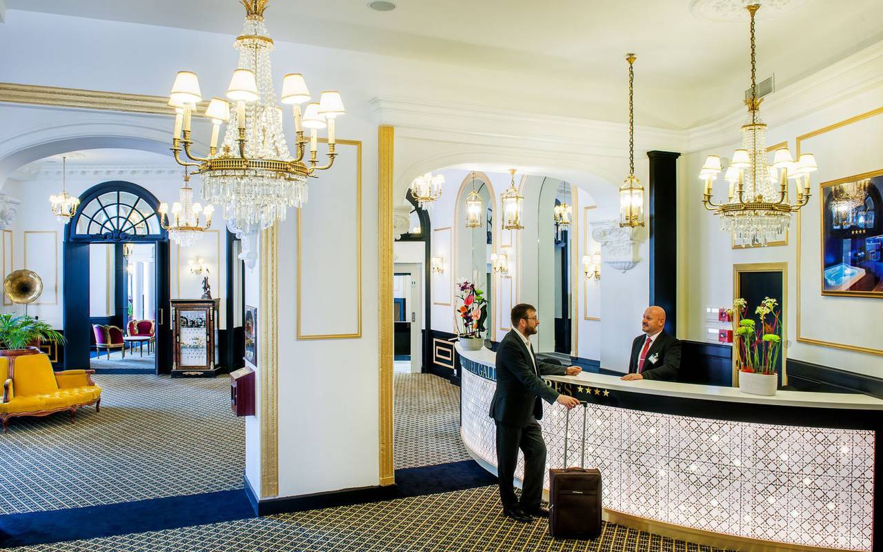 Reception, hotel spa Lourdes, Hôtel Gallia
